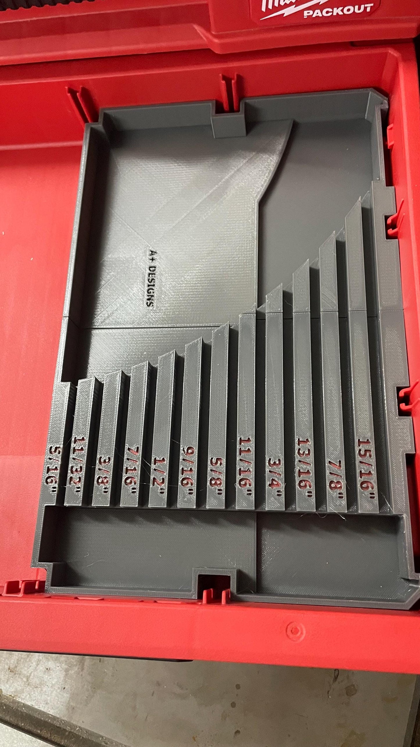 3D printed spanner divider for the Milwaukee Packout 4 Drawer system Metric or SAE