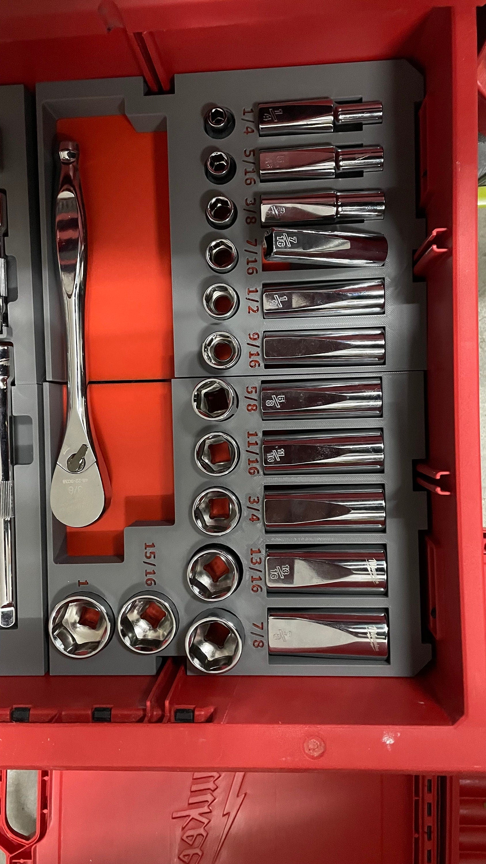 SAE set without ratchet storage